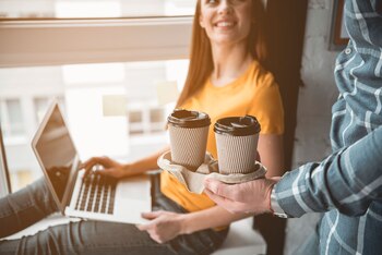 El coqueteo inofensivo con los