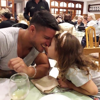 Nahuel junto a su hija