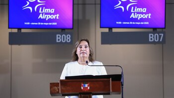 Dina Boluarte invita al mundo