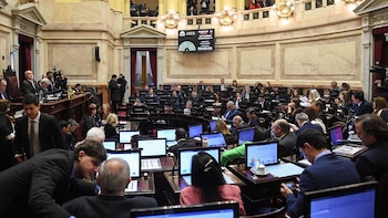 El oficialismo hace cuentas en el Senado para destrabar el último lote de leyes que necesita el Ejecutivo