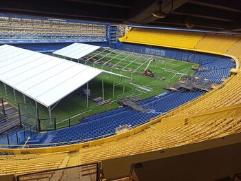 Las carpas que se instalaron