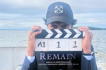 M. Night Shyamalan presentando el rodaje de 'Nunca olvides que te quiero'