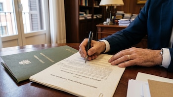El presidente Bernardo Arévalo crea el comité para analizar tratados fiscales internacionales