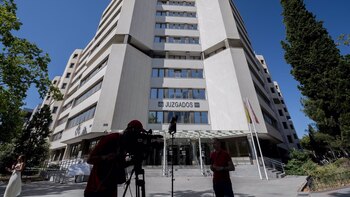 Le perdonan 60.000 euros de