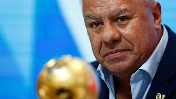 Aceptaron al “Chiqui” Tapia como