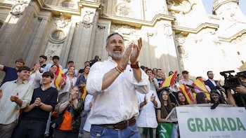 Vox menosprecia la reunión de ex críticos y recuerda que Vidal-Quadras pidió el voto para el PP en las últimas europeas