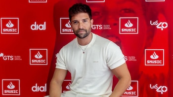 Pablo Alborán activa las alarmas sobre su estado de salud: "Acaban de diagnosticarme neumonía grave"
