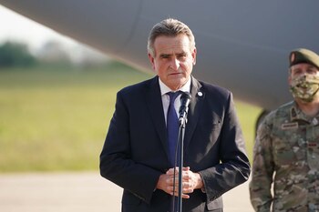 Rossi dejó abierta la