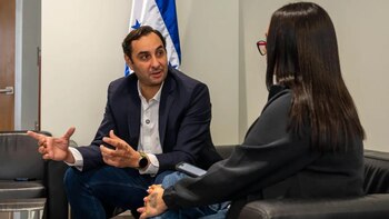 Guillermo Peña Panting advirtió que el tiempo para rescatar financieramente a la ENEE continúa reduciéndose. (FOTO: La Prensa)