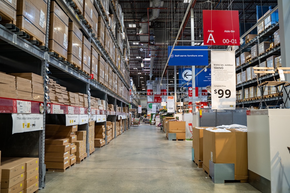 Estados Unidos aplaza por un año nuevos aranceles a muebles importados y reabre la negociación comercial