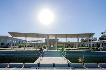 Con cancha de la NBA,