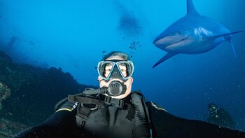 Sacarse una selfie es una