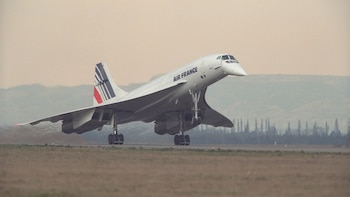 CONCORDE LANDS IN ISTRES FOR