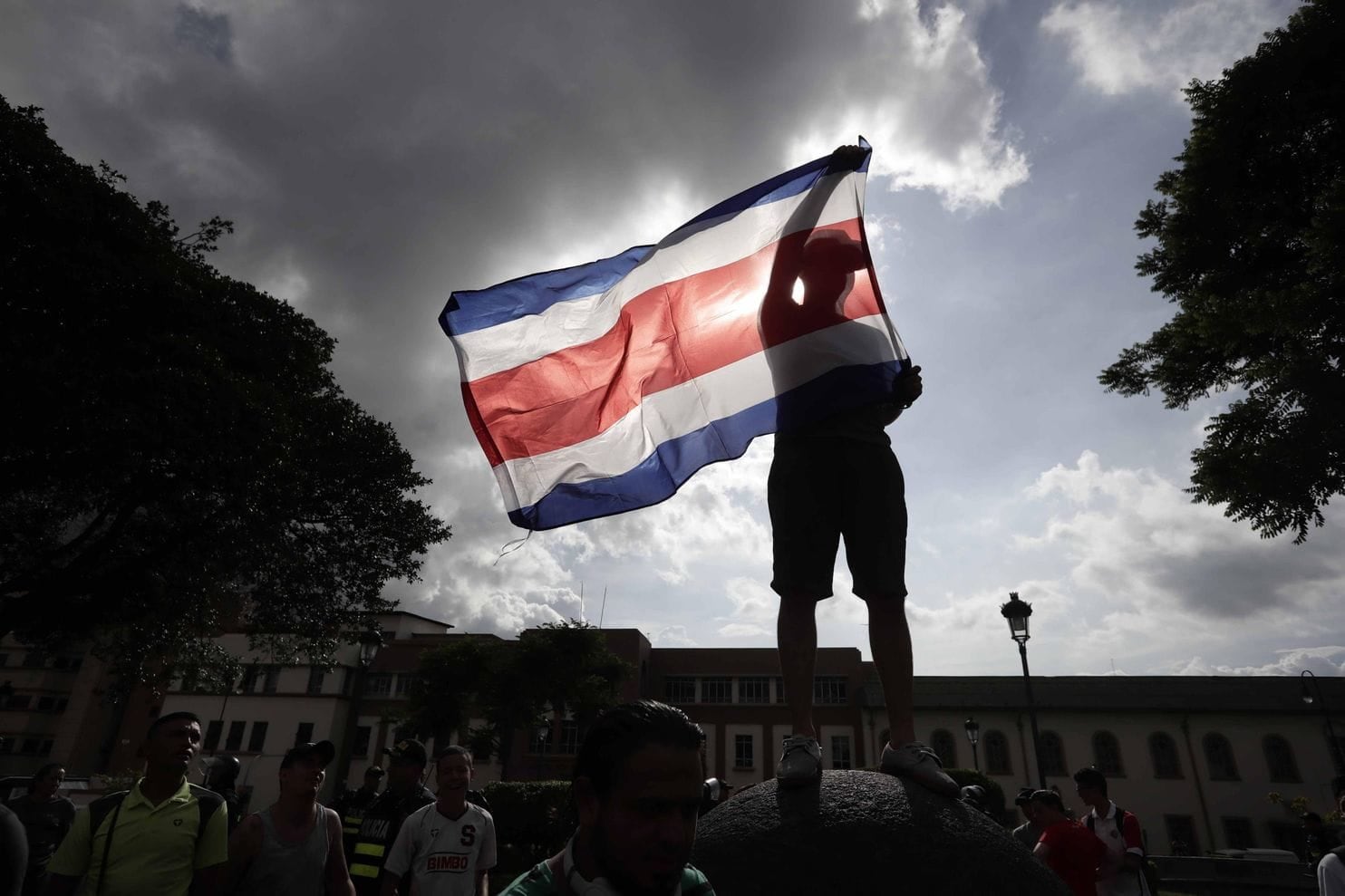 Las autoridades costarricenses registraron 23,044 solicitudes de nicaragüenses en 2025, con 902 casos aprobados y 1,048 denegados. (Jeffrey Arguedas/EPA-EFE/Shutterstock)