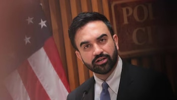 Zohran Mamdani aborda temas clave en evento público en Nueva York