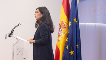 Vox se desvincula de Revuelta,