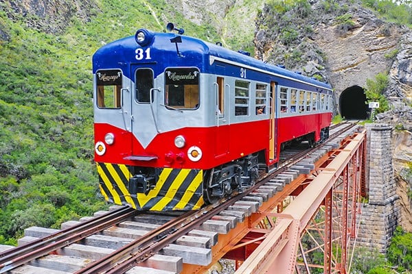 Tren Macho se reactiva nuevamente a sus 100 años: Estos son los distritos y regiones que unirá