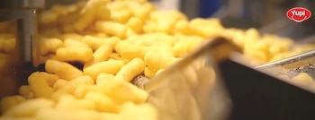 La integración de Productos Yupi con más de cuatro décadas de historia en Colombia, , al Grupo Nutresa, representa no solo un cambio de manos para una de las marcas más queridas por los consumidores, sino el regreso a un grupo empresarial vinculado a sus orígenes - crédito Captura pantalla/Yupi/YouTube