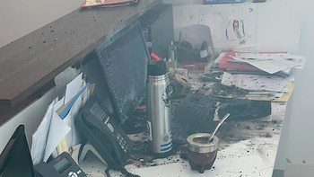 Así quedó el escritorio donde