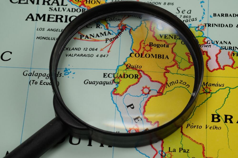 Según la Asociación Nacional de Comercio Exterior (Analdex) de Colombia, esta medida podría perjudicar tanto a los consumidores colombianos como ecuatorianos, ya que incrementaría los costos de productos clave importados (Imagen: Shutterstock)