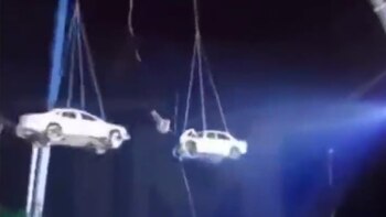 Los autos chocaron justo cuando