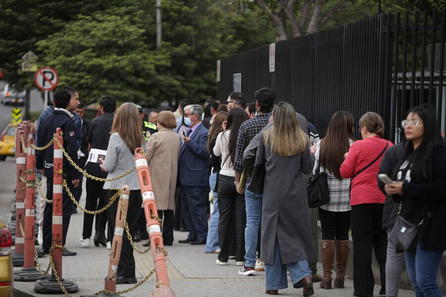 existen tres categorías de visas de trabajo que se presentan como las más solicitadas por quienes desean aplicar desde Colombia u otros países de América Latina crédito Cristian Bayona/Colprensa