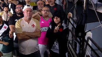 Los motivos detrás de la extraña reacción de los fanáticos del Vasco da Gama en el gol ante Barracas Central por Copa Sudamericana