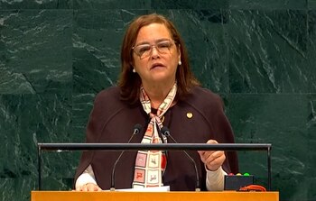 Hill defendió un multilateralismo que respete la soberanía de los Estados y resuelva los problemas que atraviesan las fronteras. (Foto captura del video Asamblea General de la ONU)