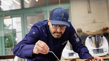 Quién es el pastelero elegido