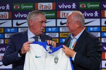 Luiz Felipe Scolari le entregó
