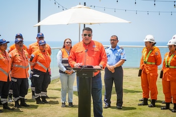 Luis Amaya, director de Protección Civil, reiteró la importancia de no conducir bajo efecto del alcohol ni exceder los límites de velocidad. (Foto cortesía Secretaría de Prensa)