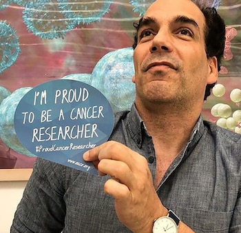 Investigador del cáncer: otra foto