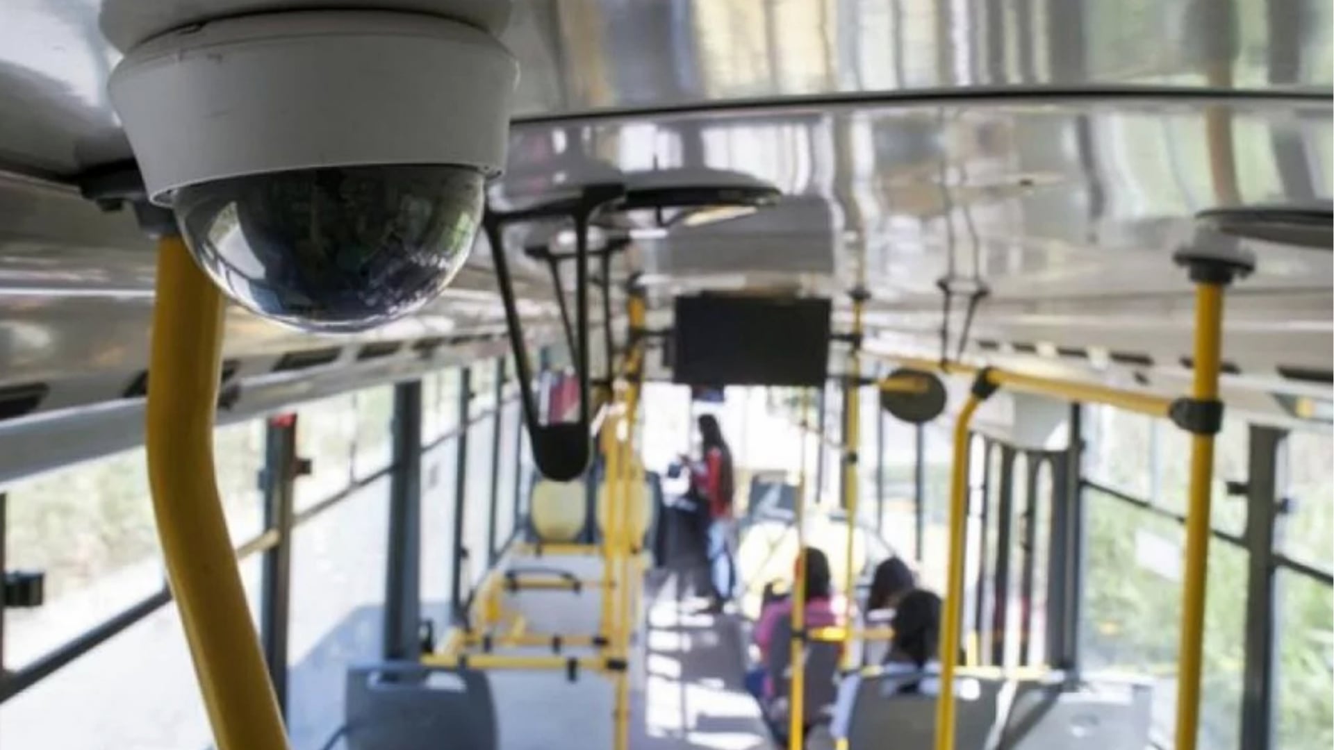 El ministro José Zapata indicó que ya se ha comunicado con representantes de tres empresas de transporte para iniciar la implementación del sistema de vigilancia. (Foto referencial: Agencia Andina)