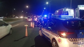 Córdoba: un hombre murió tras ser atropellado por un auto en el carril rápido de la avenida Circunvalación