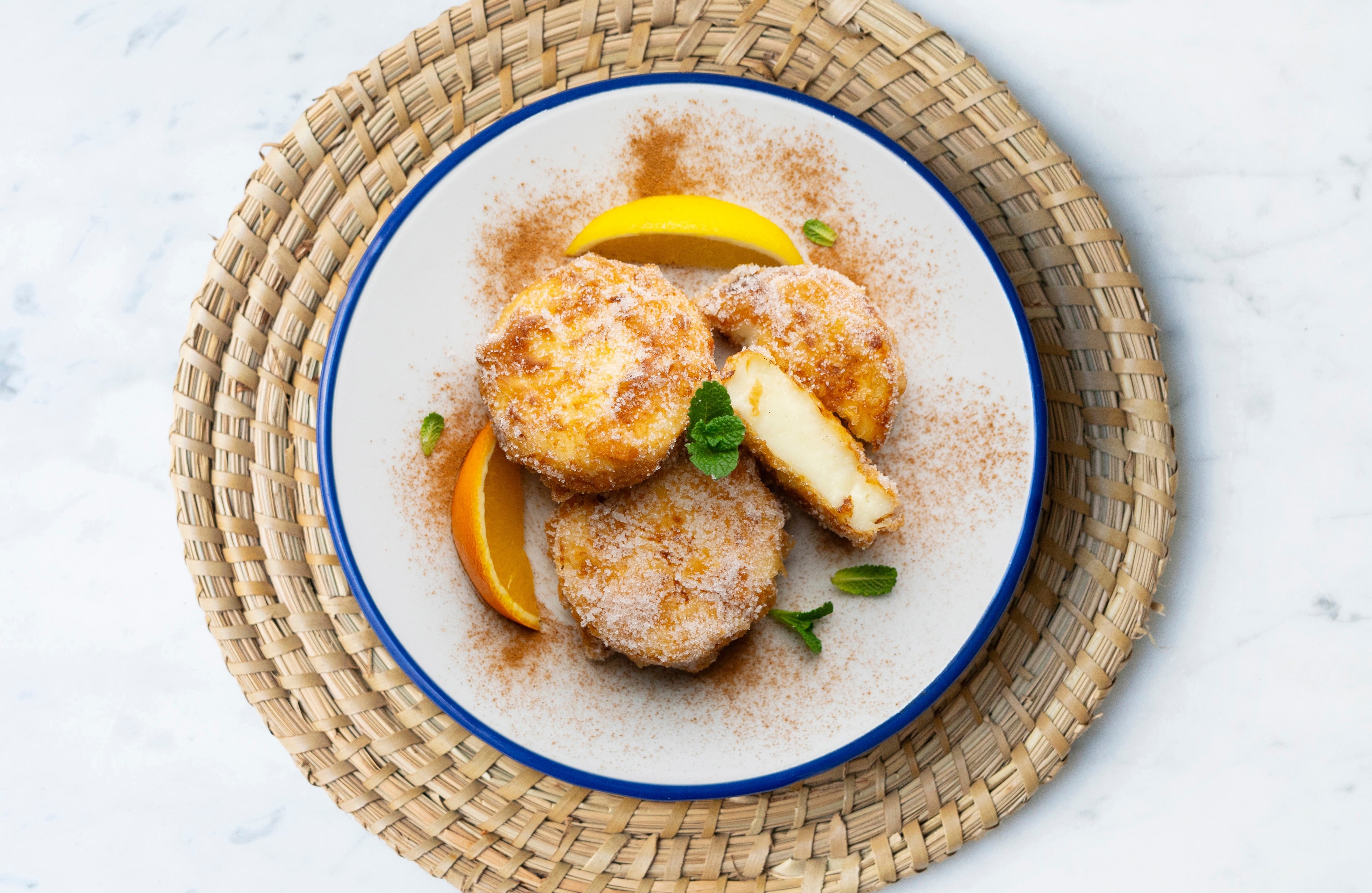 Receta de leche frita en freidora de aire (Adobe Stock)
