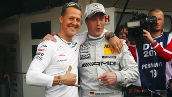 Ralf y Michael Schumacher durante