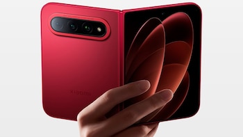 Xiaomi presenta el 18 Fold, su plegable tipo pasaporte con chip propio y batería de 6.000 mAh
