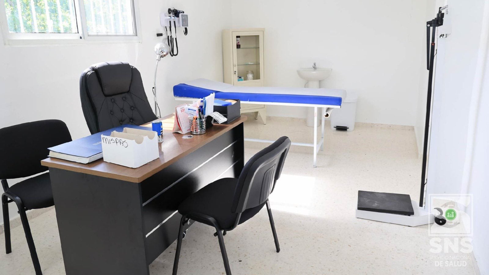 El modelo Hospitales del Futuro busca mejorar la eficiencia y la calidad en la gestión hospitalaria de los principales centros públicos dominicanos. (Foto cortesía SNS)
