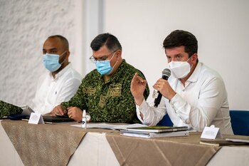 El ministro de Defensa Diego