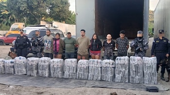 Golpe al narcotráfico en El Salvador: el mayor decomiso terrestre terminó con siete detenidos