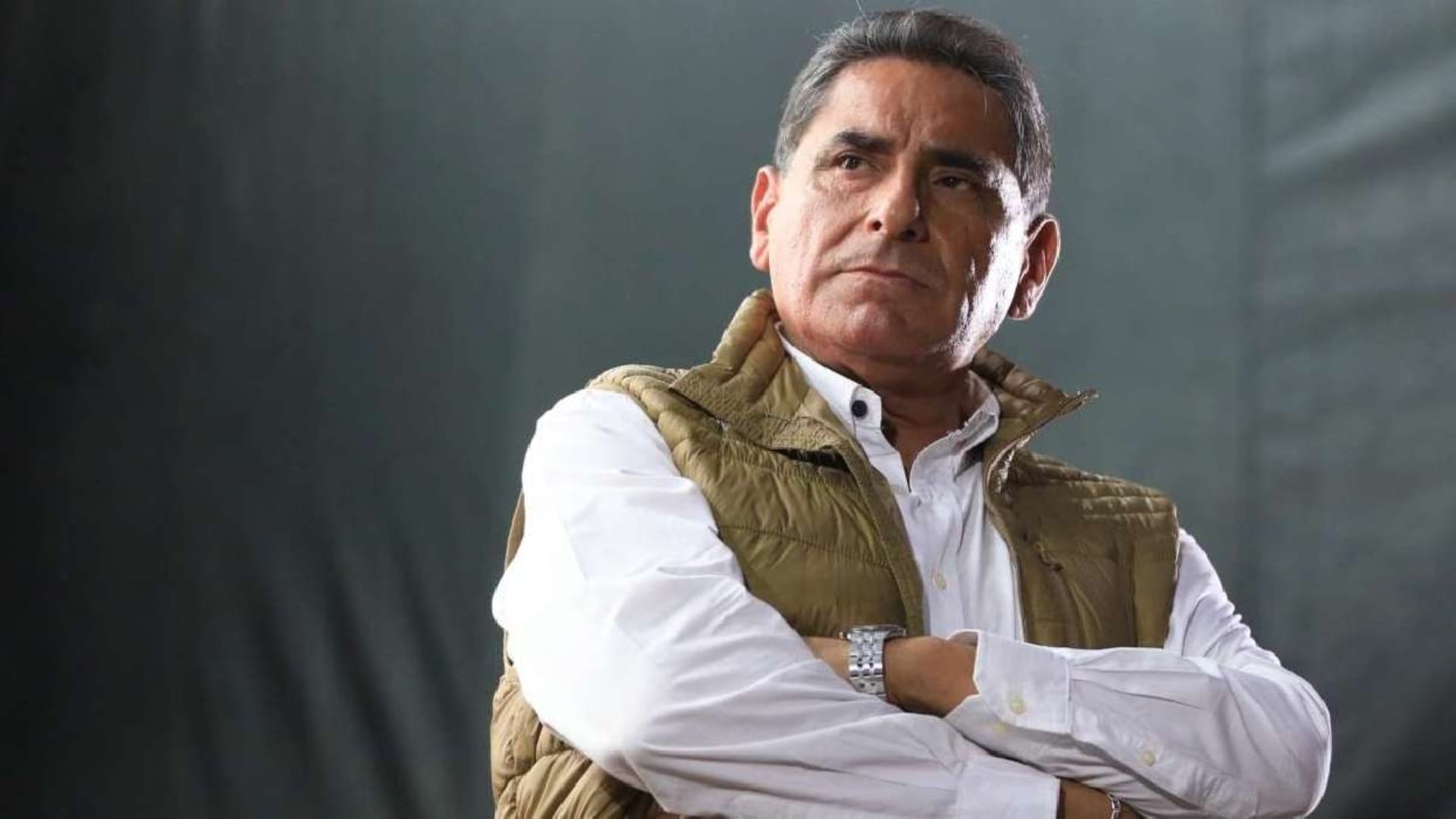 Carlos Álvarez no será parte del tradicional desayuno electoral.