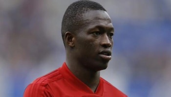 El futbolista Pape Cheikh (imagen del Olympique de Lyon)