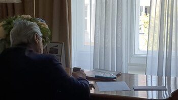 Alberto Fernández corrige los últimos