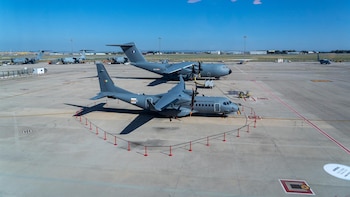 Defensa adjudica a Airbus Defense las prácticas de simulador del avión C-295 por importe de 396.069 euros