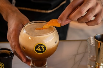 Carajillo 43 con cítricos (Alfredo