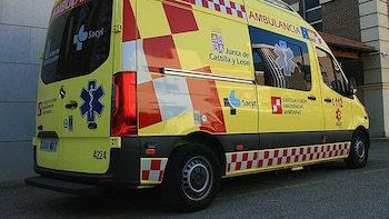 Fallece un ciclista de 80 años al colisionar con un camión en Roperuelos del Páramo (León)