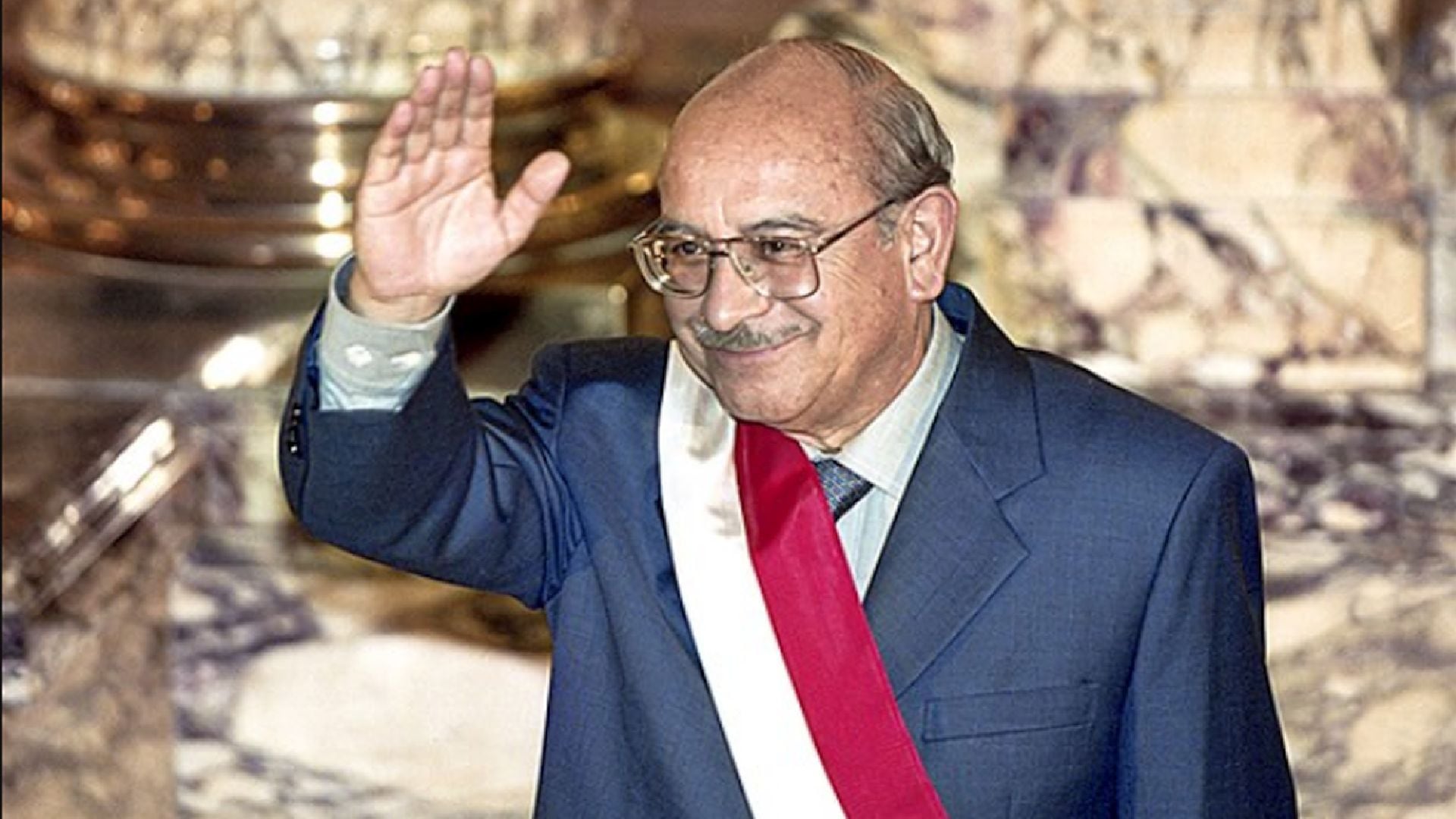 Valentín Paniagua fue un abogado y político que se convertiría en un líder clave de la transición democrática en Perú tras la caída de Alberto Fujimori. (El Peruano)