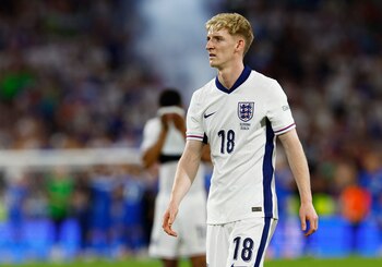 Debutó en la Eurocopa contra