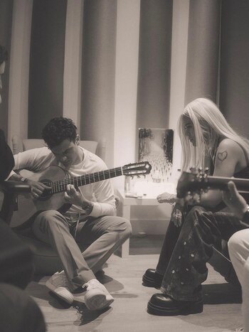 La Bichota adelantó que la colaboración se trata de un vallenato para llorar - crédito karolg/Instagram