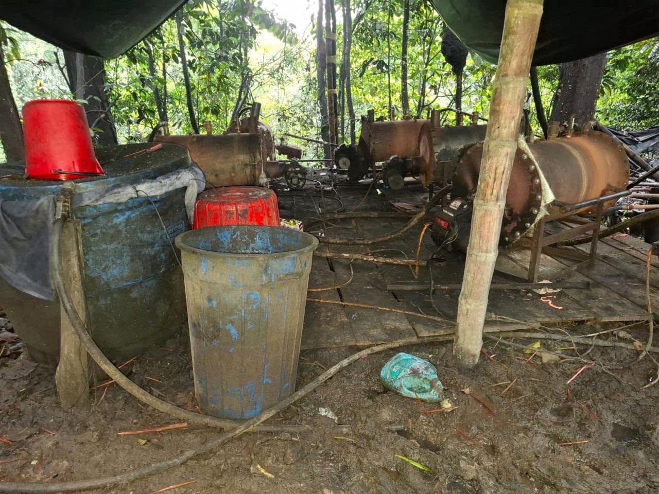 Operaciones militares golpean finanzas del narcotráfico en Putumayo y Cesar